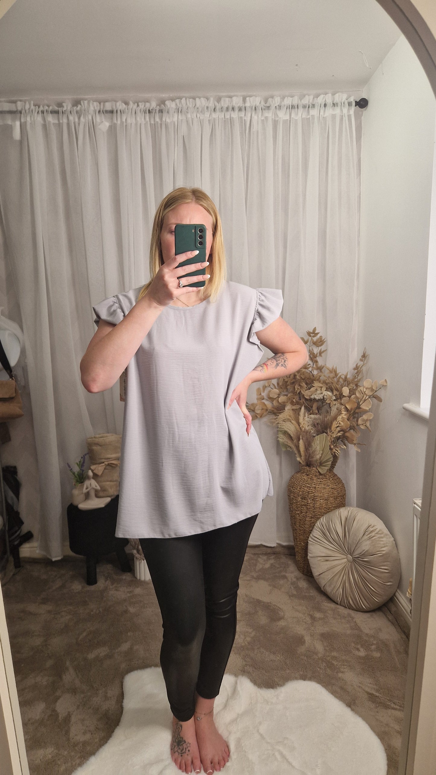Button Detail Top