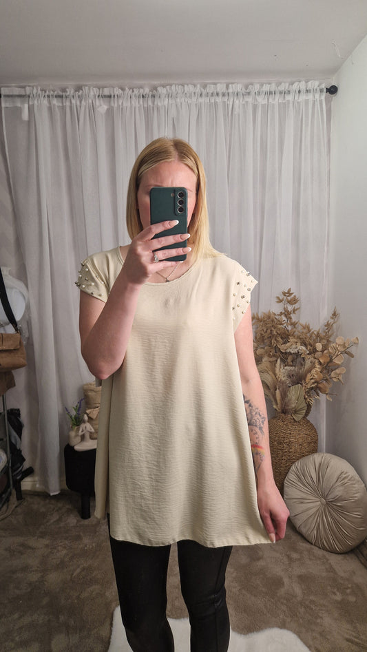 Pearl Detail Sleeve Top